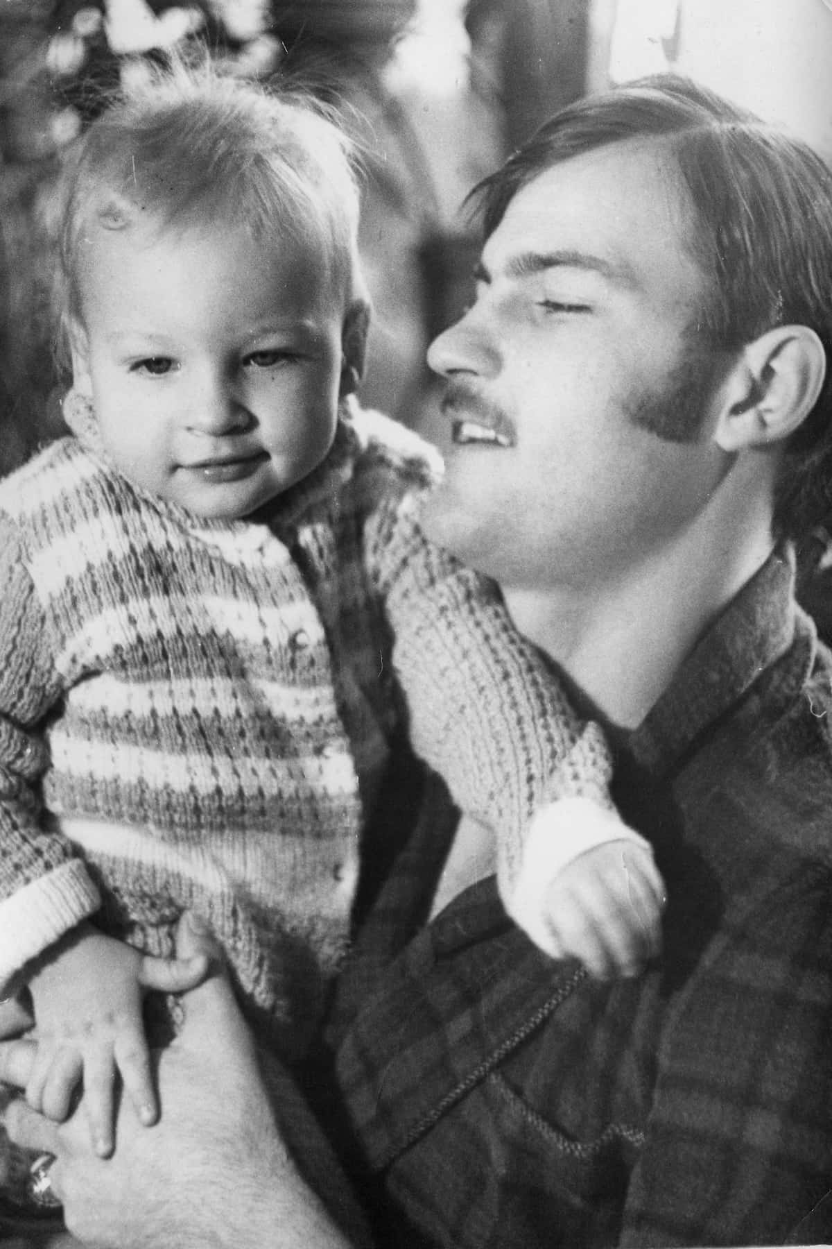 Вячеслав Лемешев с маленьким сыном Владиславом