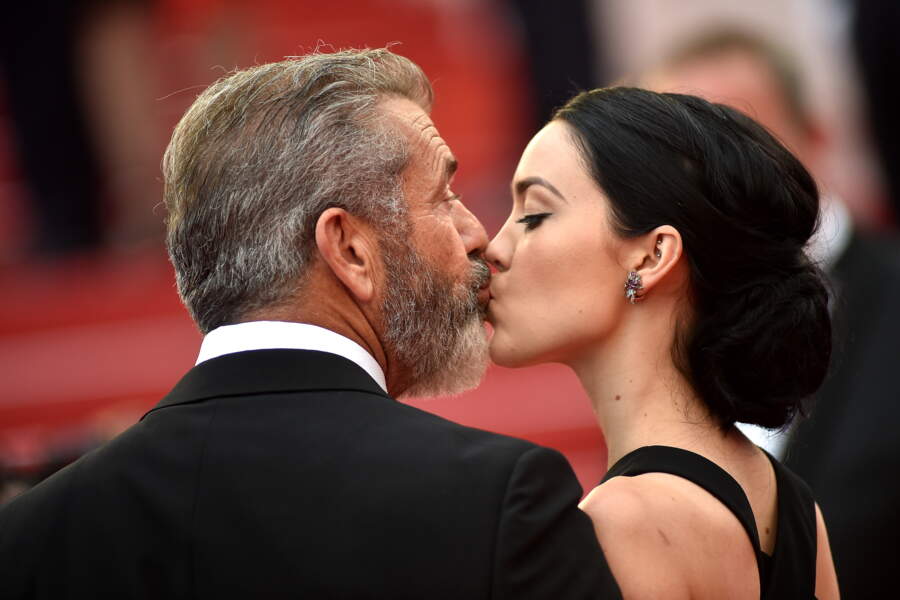 Мэл Гибсон и Розалинд Росс 2015 новая любовь разница в возрасте 34 года