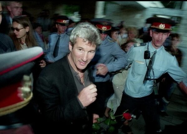 Фотограф голодной эпохи: документальные кадры Юрия Феклистова о жизни без прикрас