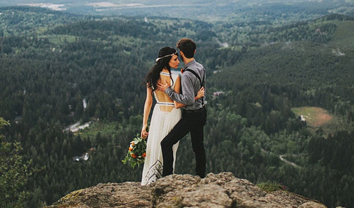 Горный обрыв в Швейцарских Альпах — место действия рассказа Роберта Барра