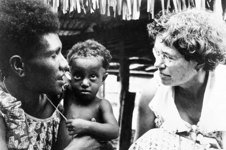 Антрополог Маргарет Мид на островах Адмиралтейства полевые исследования 1953 год