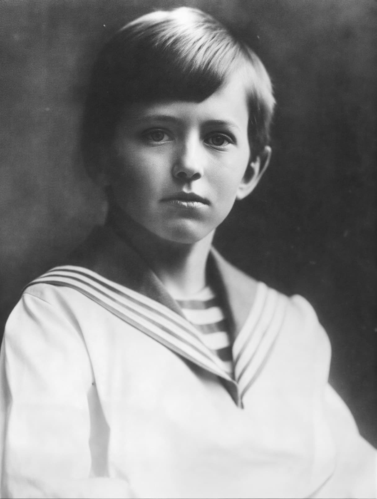 Олег Антонов в детстве будущий авиаконструктор Саратов