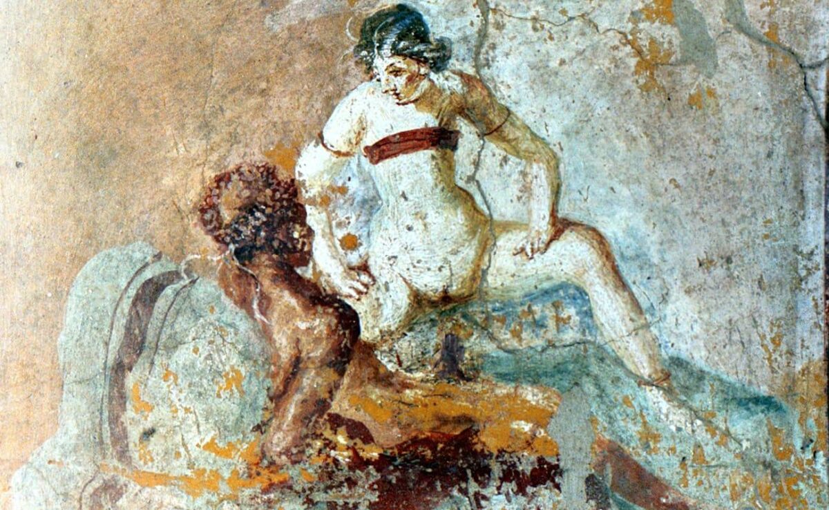 Эротическая фреска в раздевалке помпейских терм с несколькими фигурами