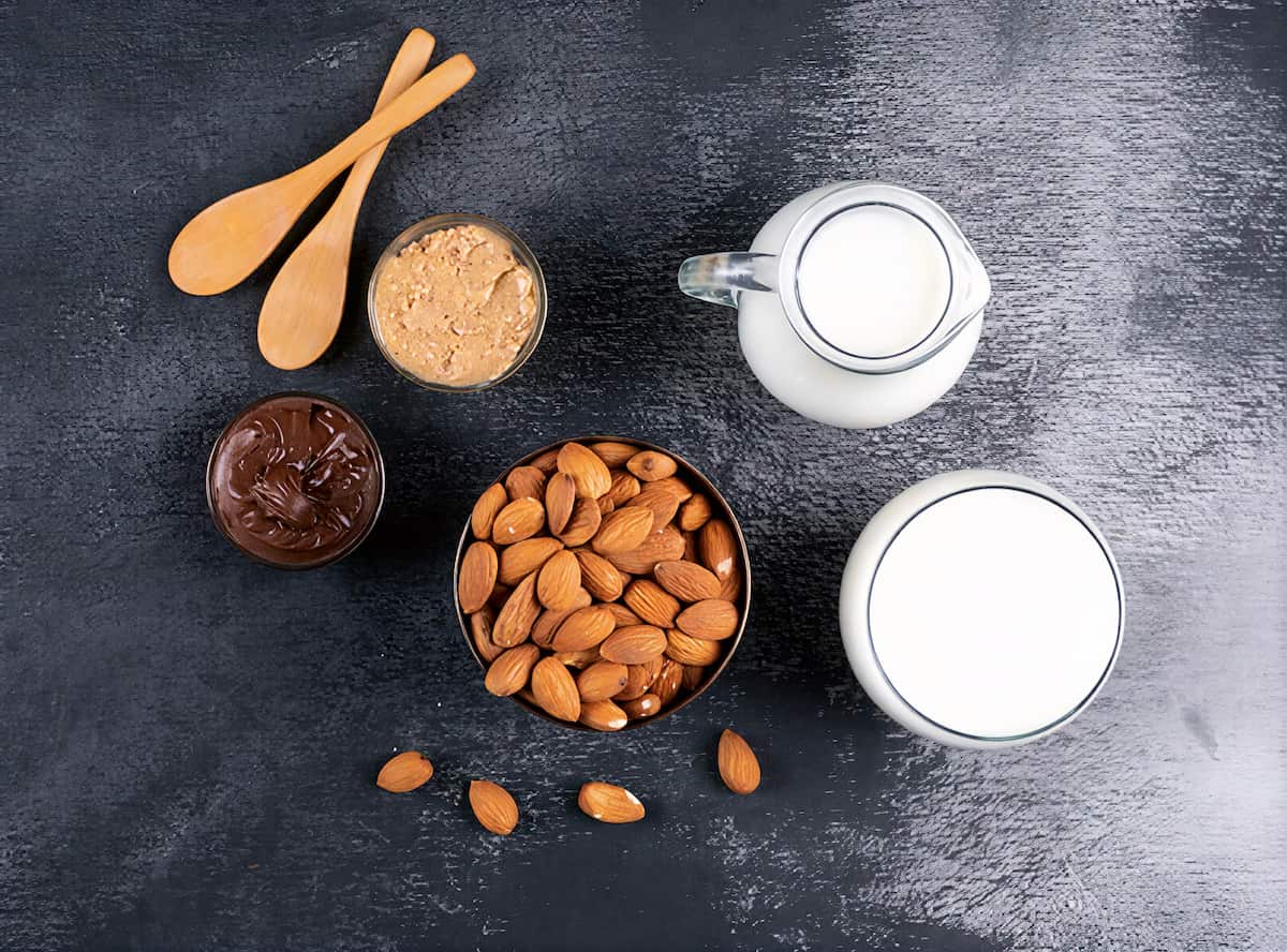 Ингредиенты для домашней нутеллы фундук какао молоко масло