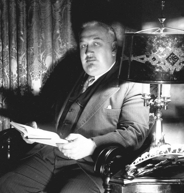 Харви Спенсер Льюис &mdash; основатель АМОРК, рекламный агент и мистик