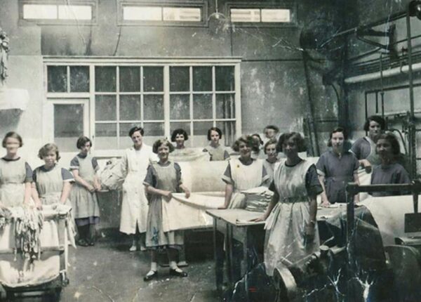 «Падшие» без приговора: как ирландские монашки держали 30 000 женщин в рабстве до 1996 года