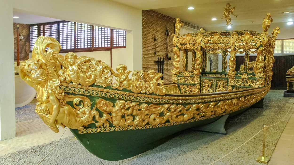 Позолоченная барочная гондола Карла II, 1688 г.