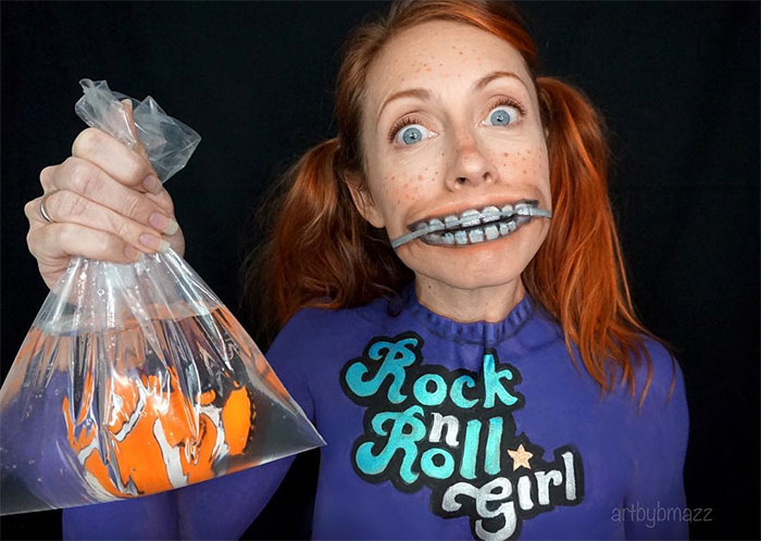 Бренна Маццони в образе Дарлы из мультфильма Pixar &laquo;В поисках Немо&raquo;