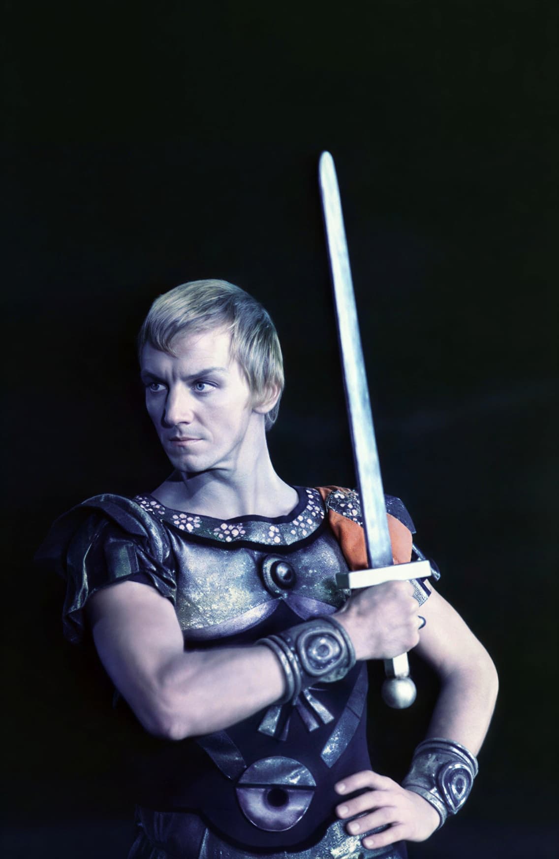 Марис Лиепа — Красс в кульминации танца с мечом в балете Спарта