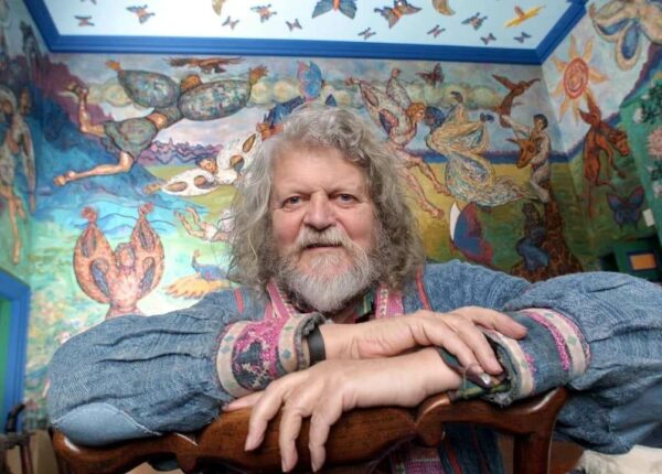 Лорд с 74 любовницами, львами в саду и эротическими фресками: история самого эксцентричного аристократа Британии