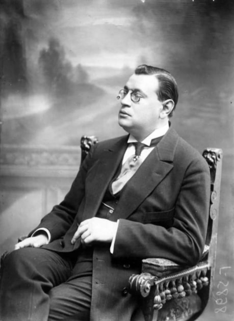 Писатель Аркадий Аверченко, портрет 1910-х годов