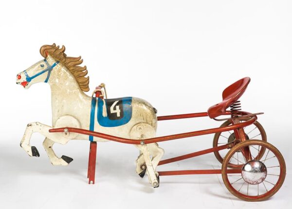 Конь педальный: почему в СССР так называли людей и игрушку-легенду