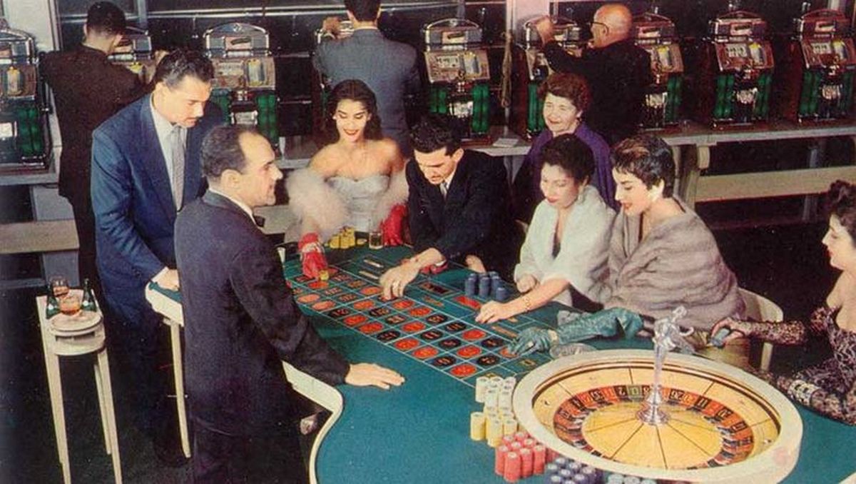 Ночная Гавана 1950-е годы неоновые огни казино