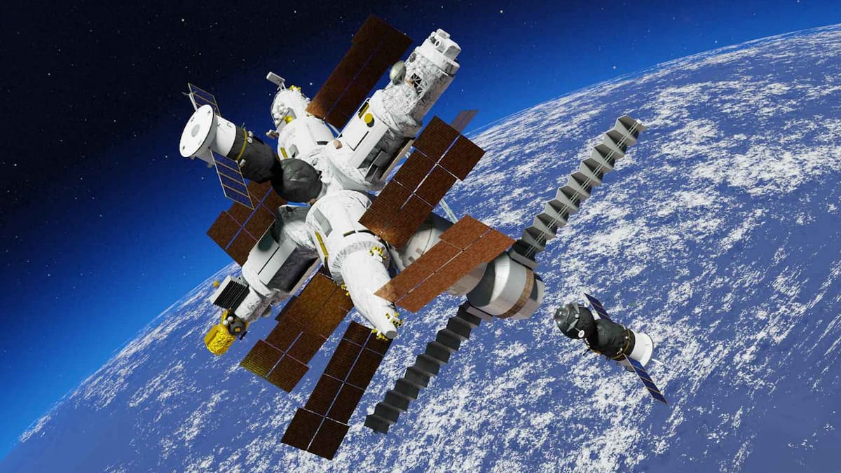 Орбитальная станция Мир в космосе