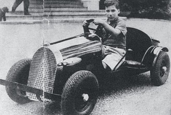 Альфонсо де Портаго в детстве &mdash; крёстный сын короля Испании Альфонса XIII