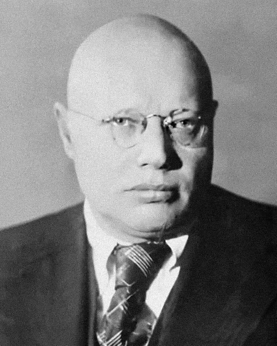 Александр Еголин член-корреспондент АН СССР 1955