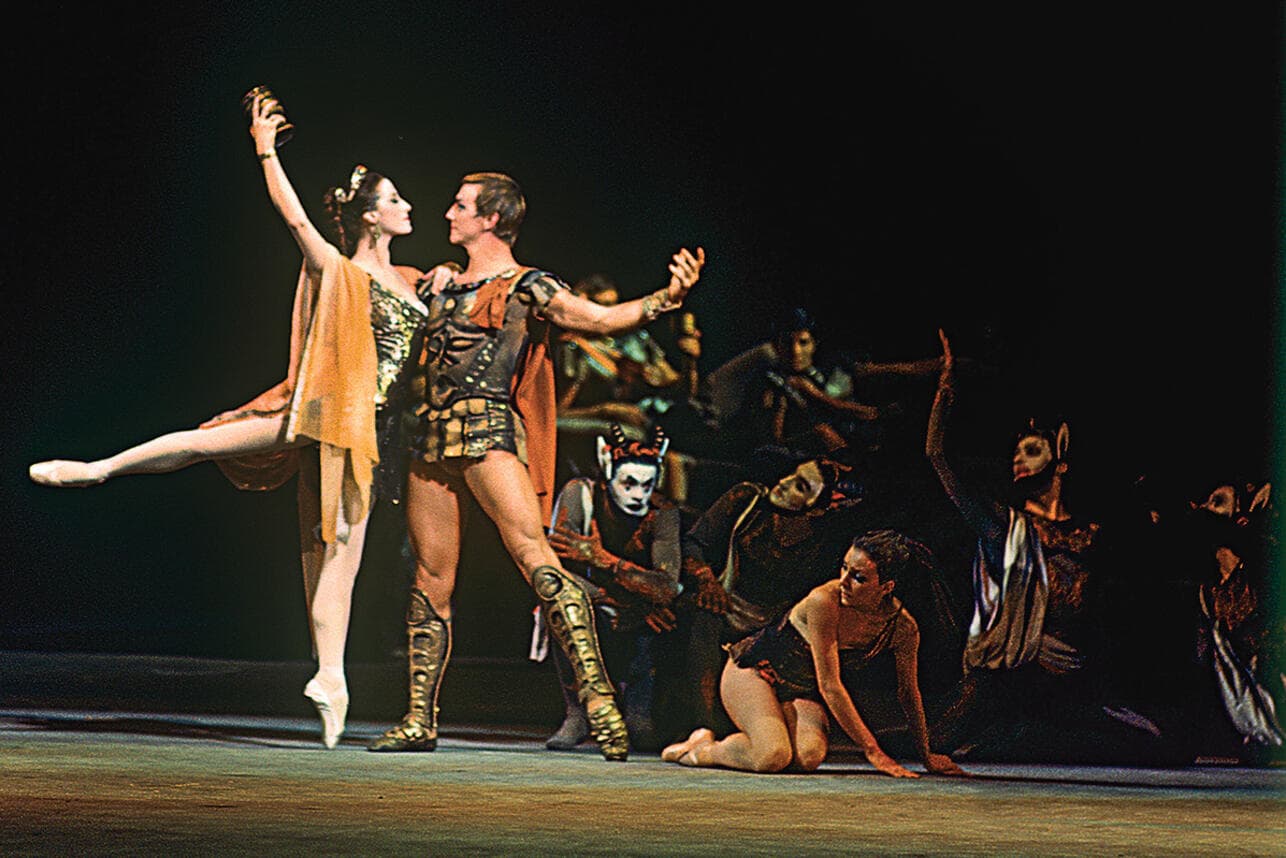 Марис Лиепа и Майя Плисецкая — Красс и Эгина в балете Спартак