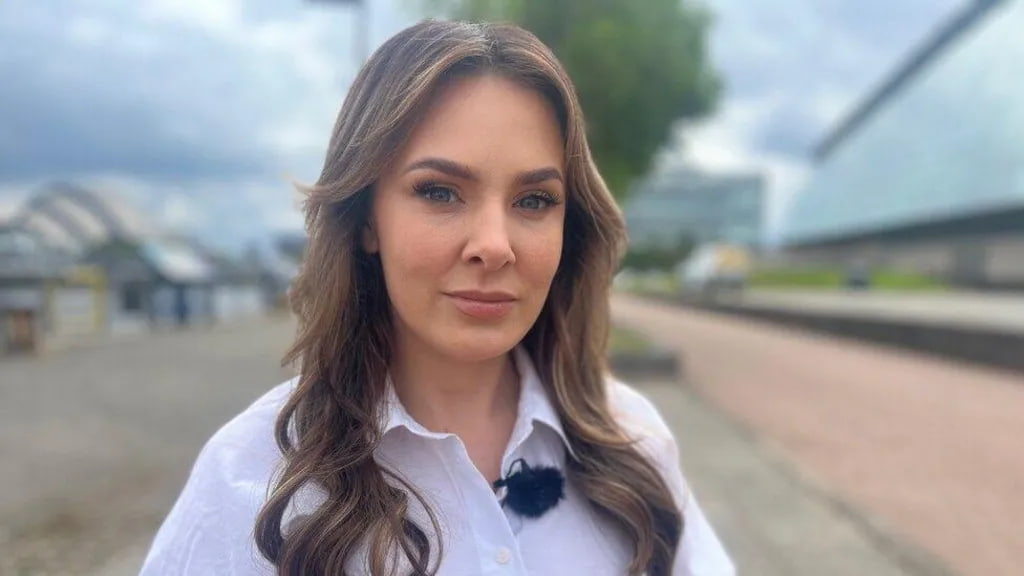 Эбби Дрейпер 2025 год интервью история кэтфишинг Шотландия