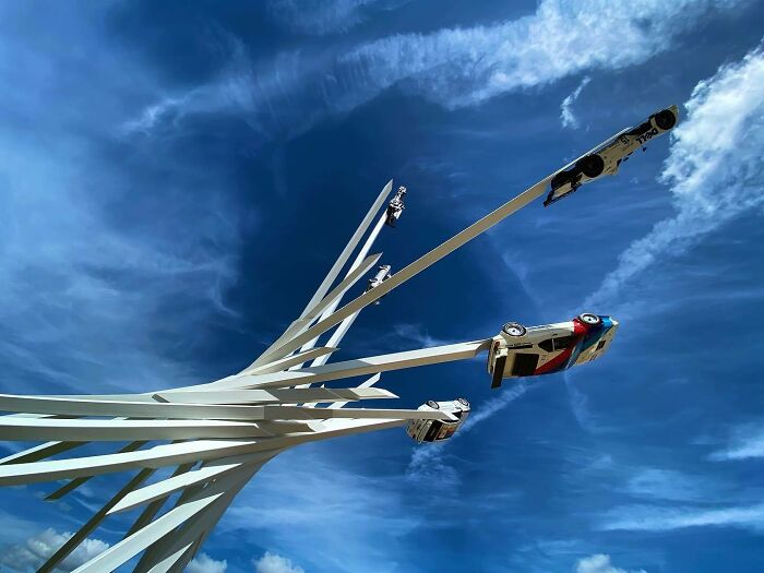 Скульптура Джерри Джуды для Goodwood Festival of Speed 2022 &mdash; 50 лет BMW Motorsport