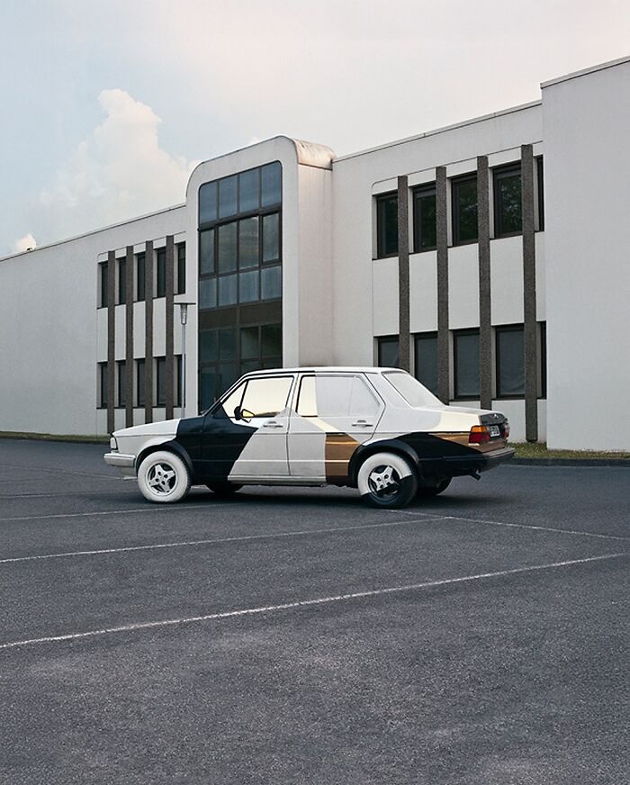 Herla King Этьена Бардели &mdash; скульптура автомобиля из органических форм