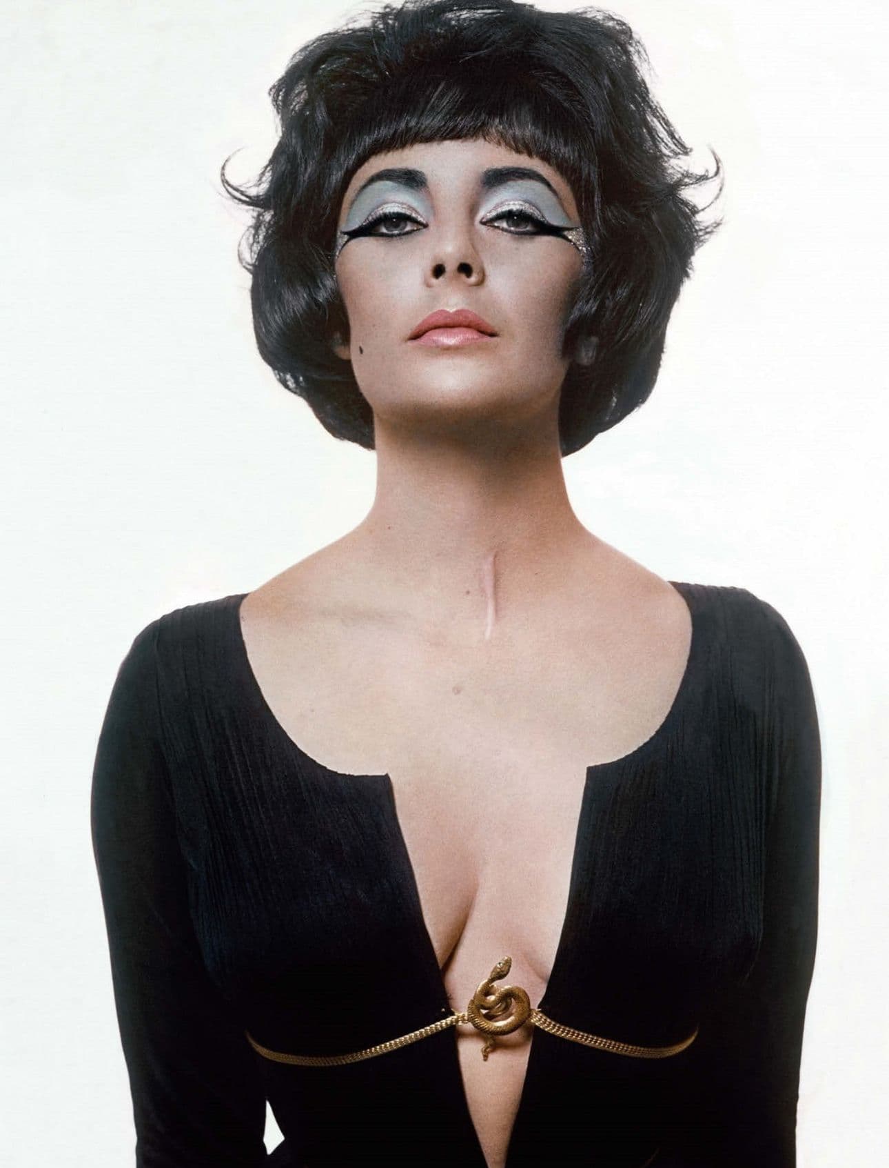 Элизабет Тейлор в образе Клеопатры