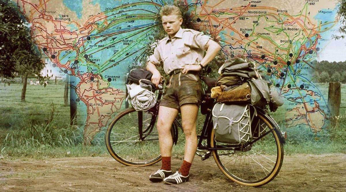 Хайнц Штуке с велосипедом во время кругосветного путешествия, длившегося 50 лет