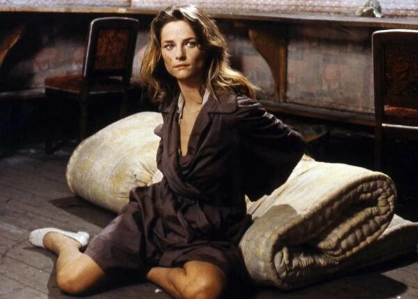 Шарлотта Рэмплинг: актриса, которая 35 лет хранила страшную семейную тайну и превратила боль в великое кино