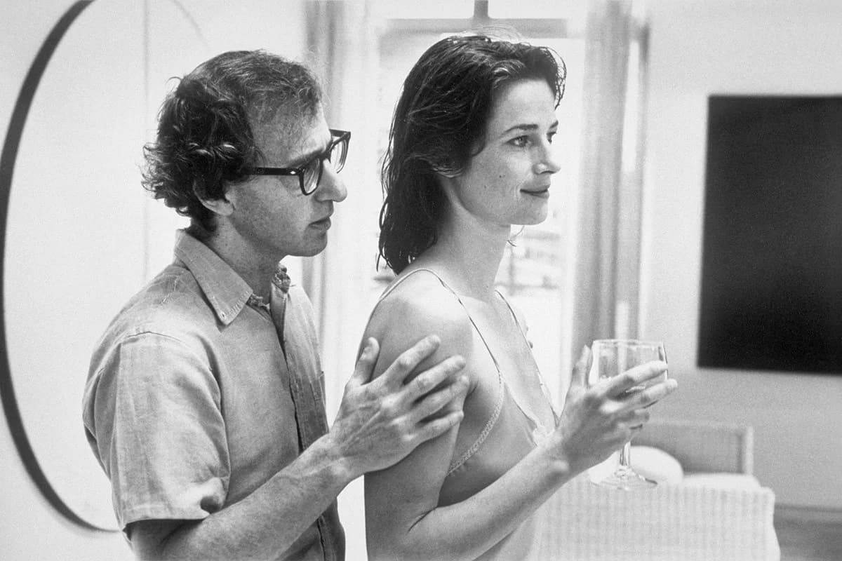 Шарлотта Рэмплинг и Вуди Аллен в фильме Воспоминания о Звёздной пыли, 1980 год