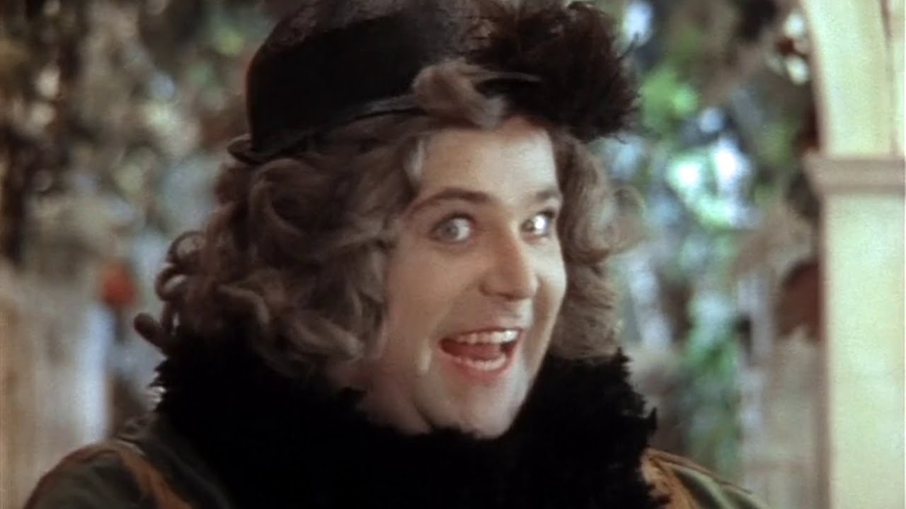 Калягин в женском образе кадр из фильма 1975