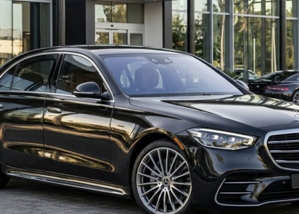 Аренда Mercedes в Дубае в 2026 году: почему деловые путешественники выбирают именно эту марку