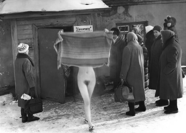 Кандидат наук, попавший под пули в Останкино: как ученый стал главным фотографом эпохи перемен