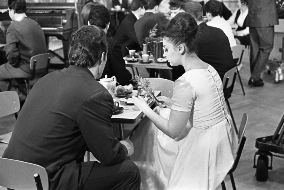 Пара в ресторане