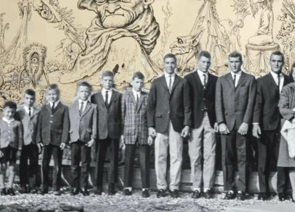 Семья Гэлвинов: как у 6 из 12 детей развилась шизофрения, а мать делала вид, что все в порядке