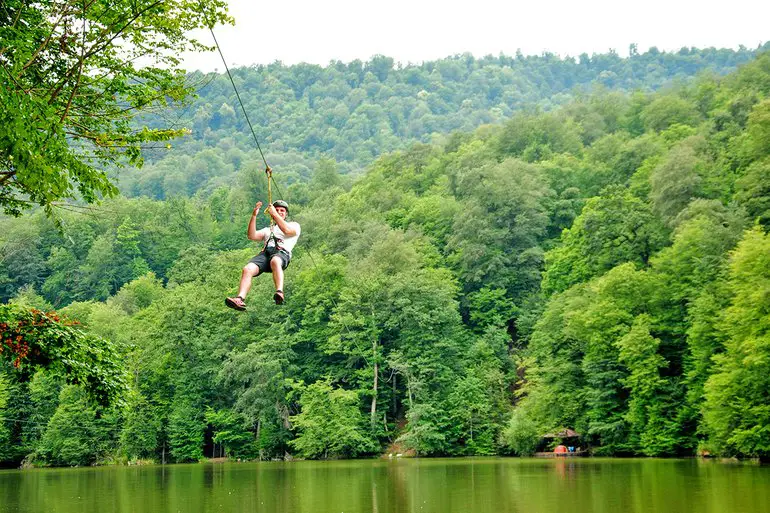 Lake parz zipline