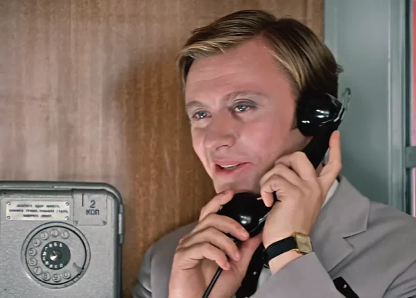 Агент «Михайлов»: как КГБ завербовал Андрея Миронова — и что из этого вышло