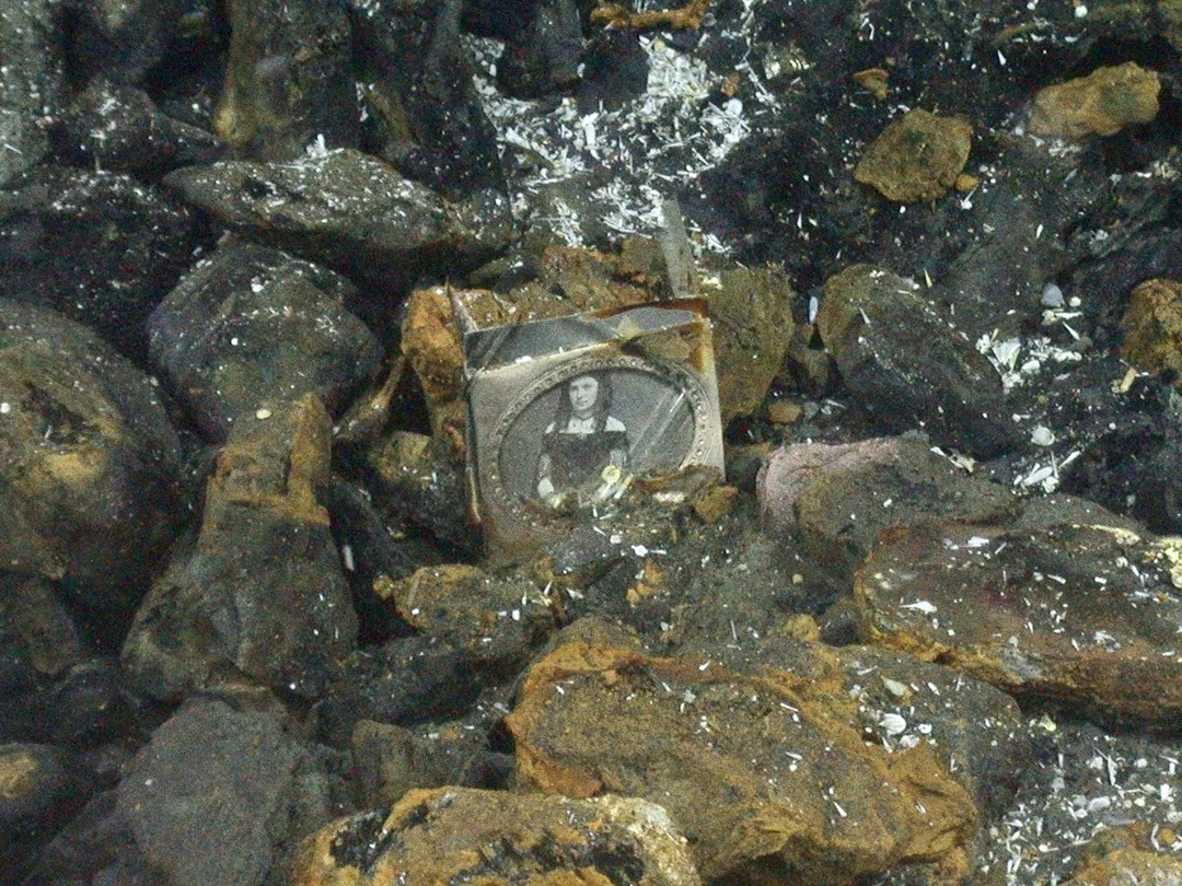 Дагеротип Мона Лиза глубин поднятый с затонувшего парохода SS Central America 1857 год