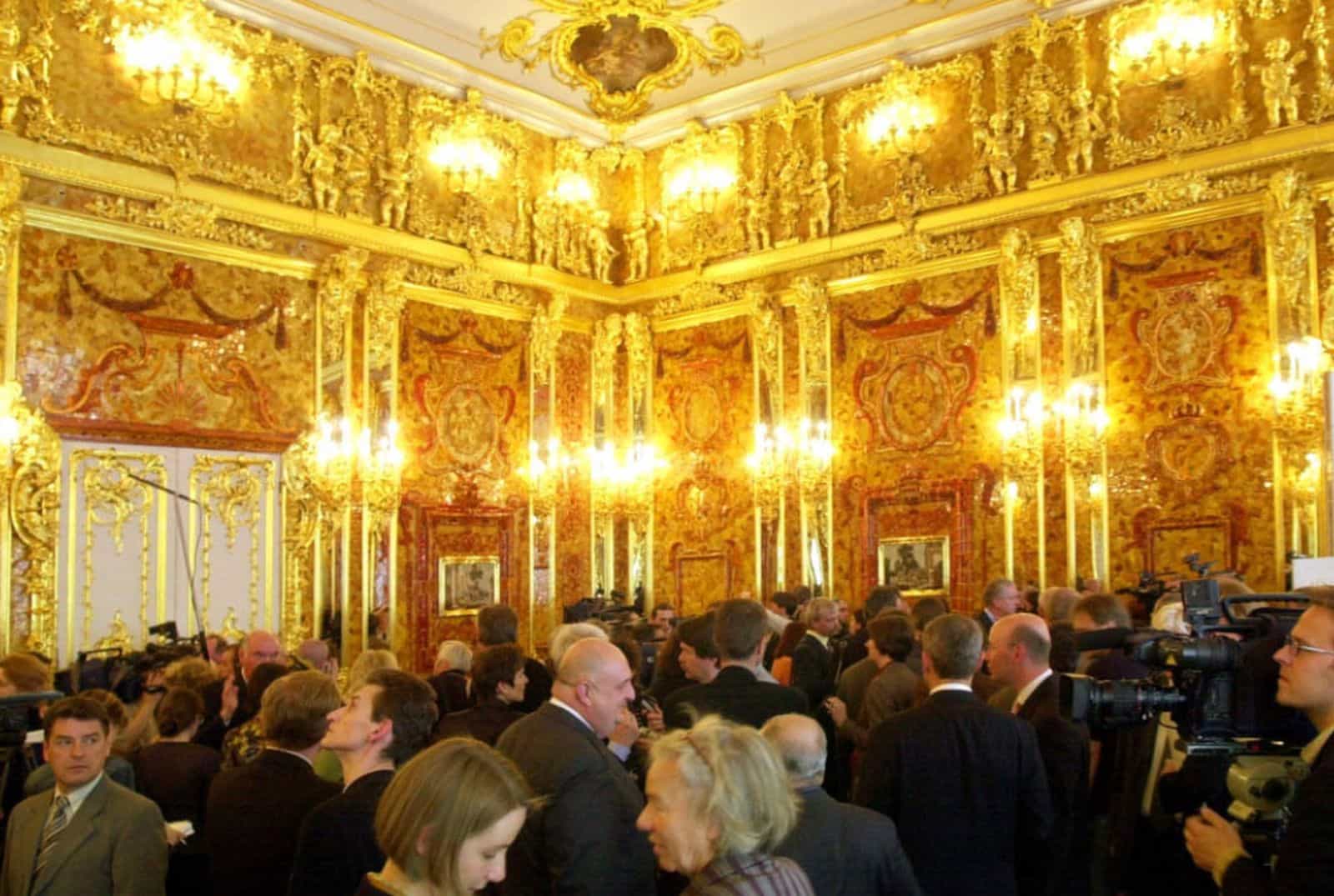 Торжественное открытие Янтарной комнаты 31 мая 2003 года &mdash; Путин и Шрёдер