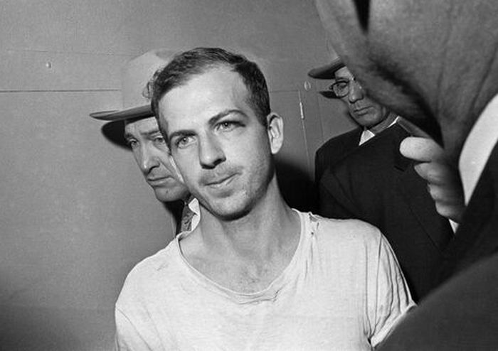 Ли Харви Освальд — главный подозреваемый в убийстве президента Кеннеди