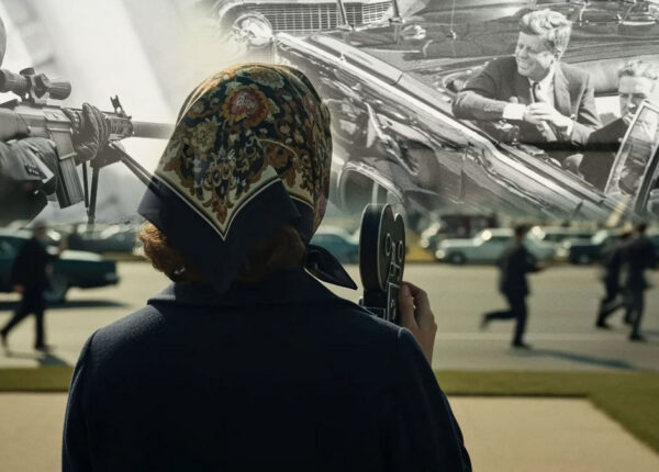 Леди Бабушка: женщина с камерой, которая сняла убийство Кеннеди и бесследно исчезла