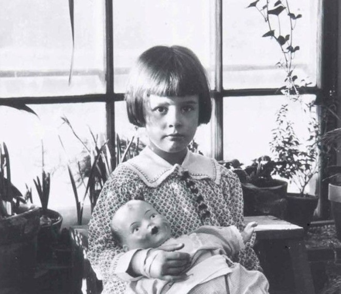 Барбара Кушинг в детстве, Бостон, 1920-е годы