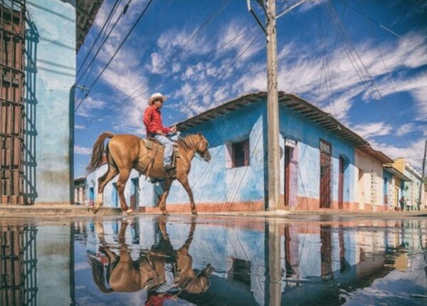 Когда реальность круче фотошопа: 22 удивительные фотографии без монтажа и нейросетей