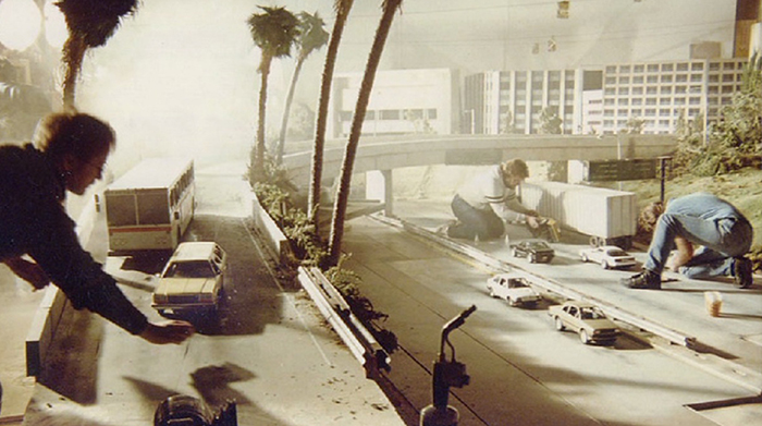 Подготовка макетов транспортных средств для Терминатора 2 1991