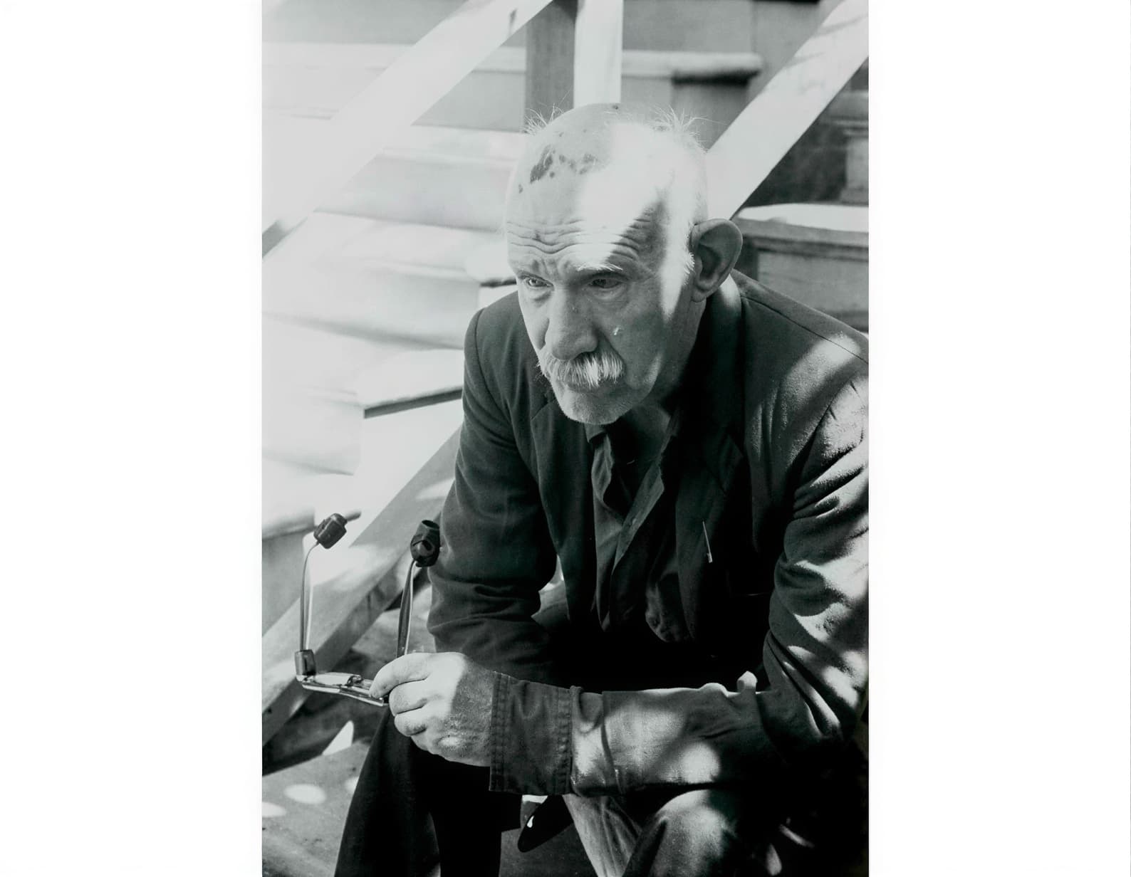 Единственная известная фотография Генри Дарджера, сделанная в 1971 году незадолго до его переезда в дом престарелых