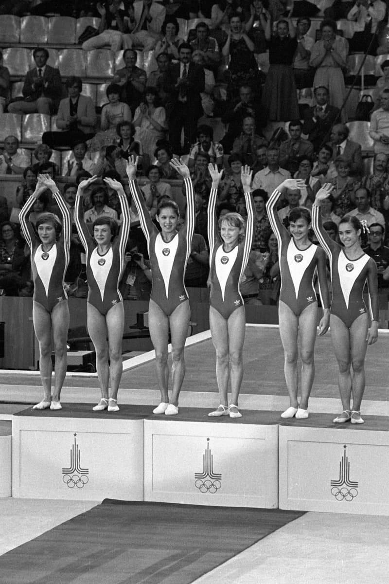 Елена Наймушина в составе олимпийской сборной СССР на пьедестале 1980