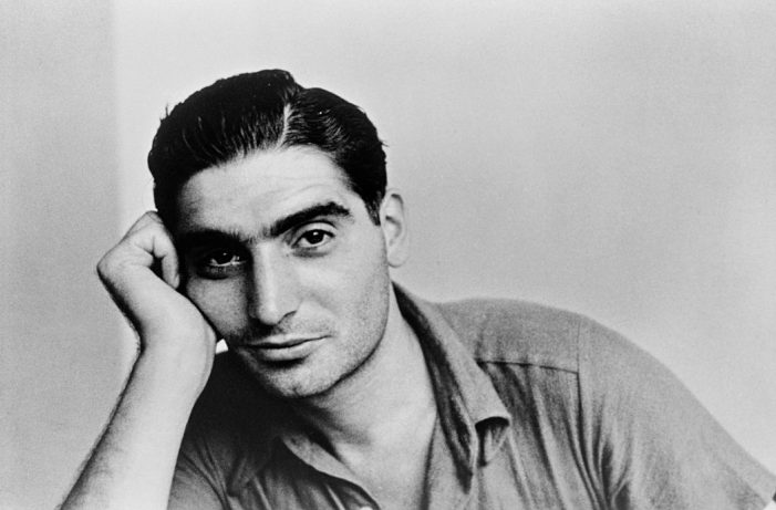 Эндре Эрнё Фридман, он же Роберт Капа, портрет