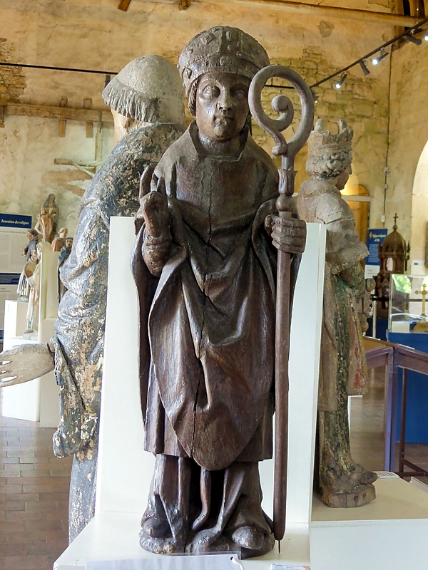 Bigpicture ru crépy en valois (60), église saint guignefort de bouillant, statue de saint guignefort, xvie s.