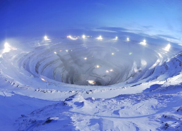 Как советские геологи нашли богатства, на которых стоит Россия