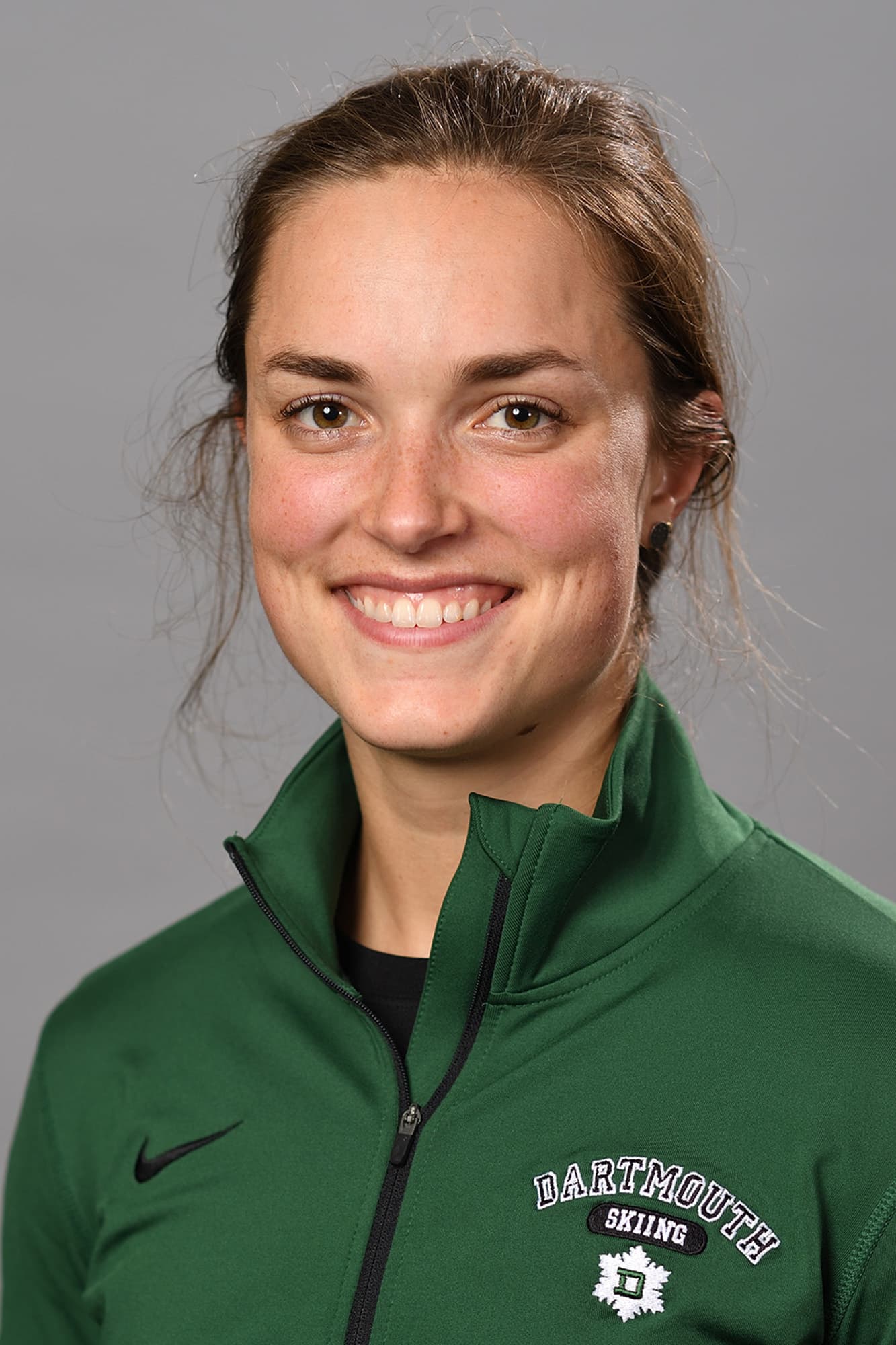 Мо Уилсон в студенческие годы в Дартмутском колледже, где она занималась горными лыжами и получила инженерную специальность