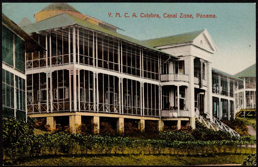 Здание клуба YMCA в Кулебре, Зона Панамского канала. Открытка 1910 года