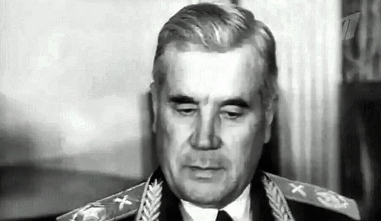 Маршал Неделин, военный руководитель ядерных испытаний